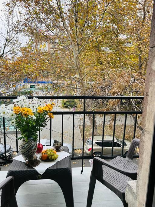 Spacious 2 Bedrooms In The Center Of Erevan Esterno foto