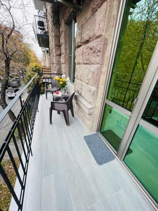 Spacious 2 Bedrooms In The Center Of Erevan Esterno foto